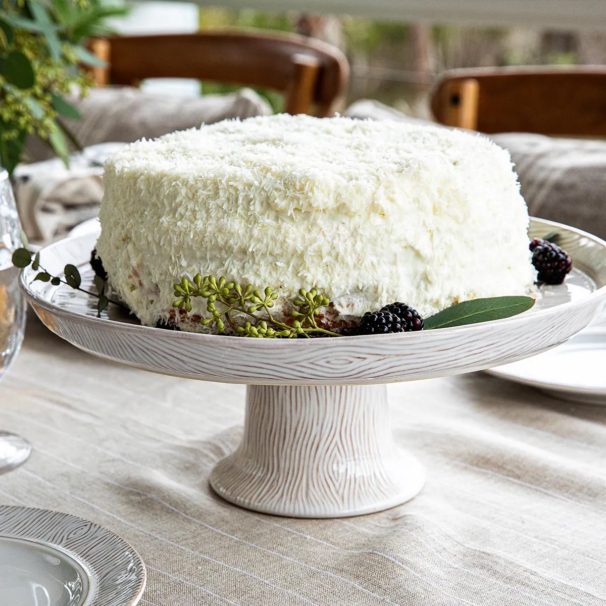 Blenheim Oak Cake Stand - Whitewash