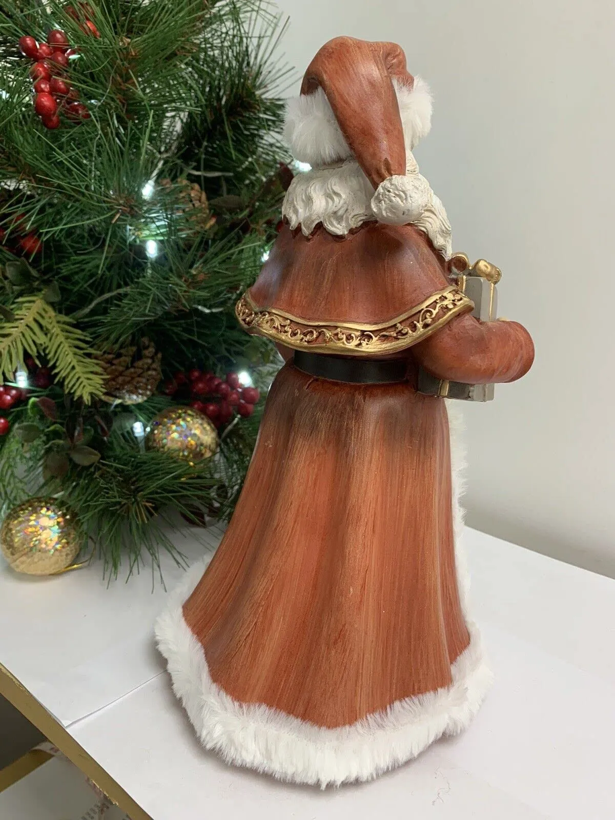 Ceramic Santa Claus With Gifts Ornament