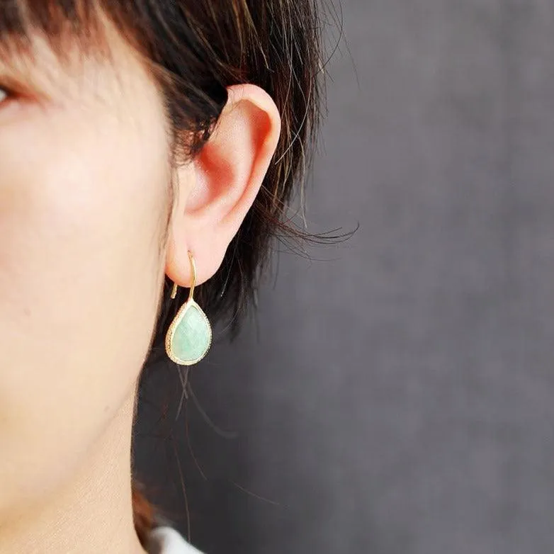 'Yuriyawi' Labradorite Earrings